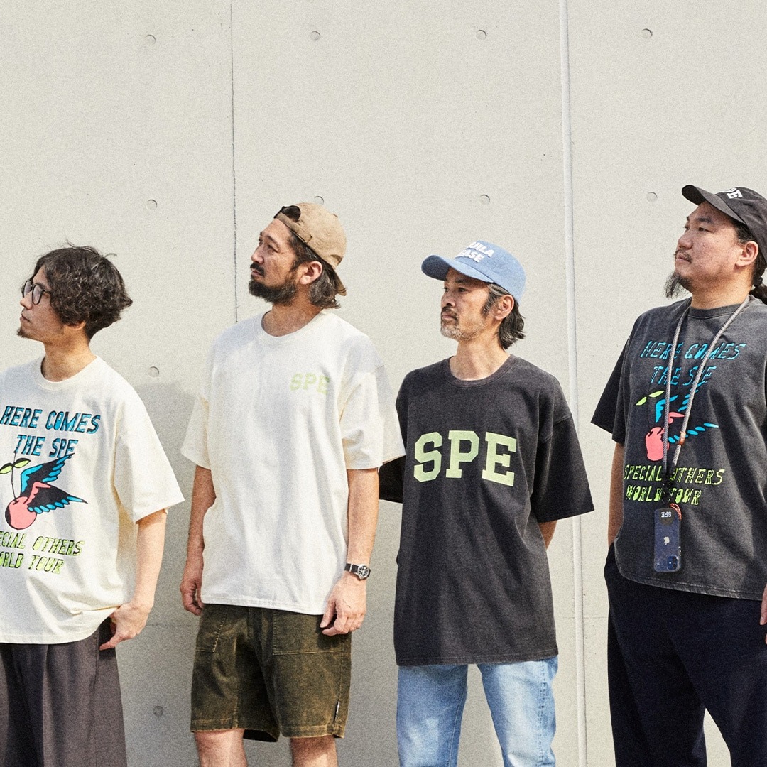 スペアザ コラボ グッズ Tシャツ - メルカリ