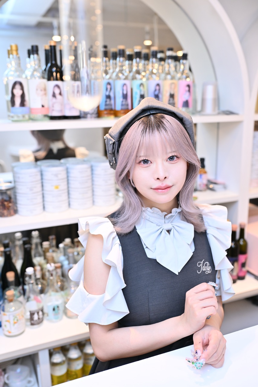 OTAKU×NO×TOKUGI!! vol.1 秋葉原のメイド・ニナさんが描く、超絶技巧