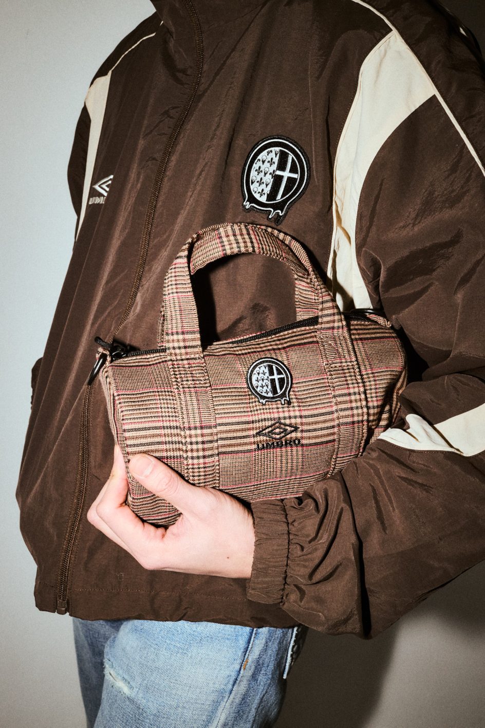 go!go!vanillasの牧達弥が監修を務めたFREAK'S STORE×UMBROのアイテム